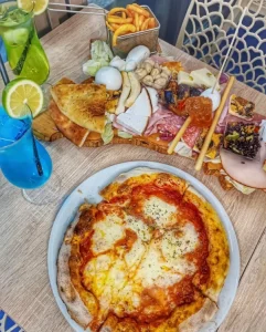 caffe ariosto aperitivo